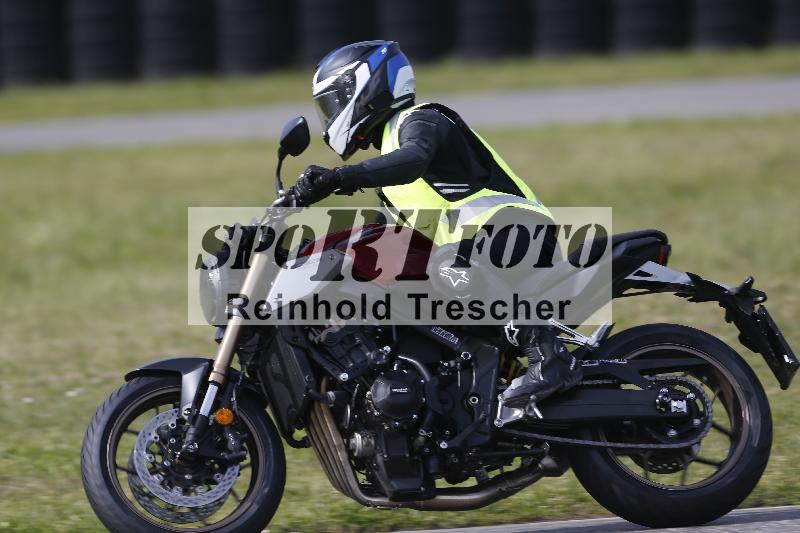 /Archiv-2024/17 01.05.2024 Speer Racing ADR/Schnuppertraining